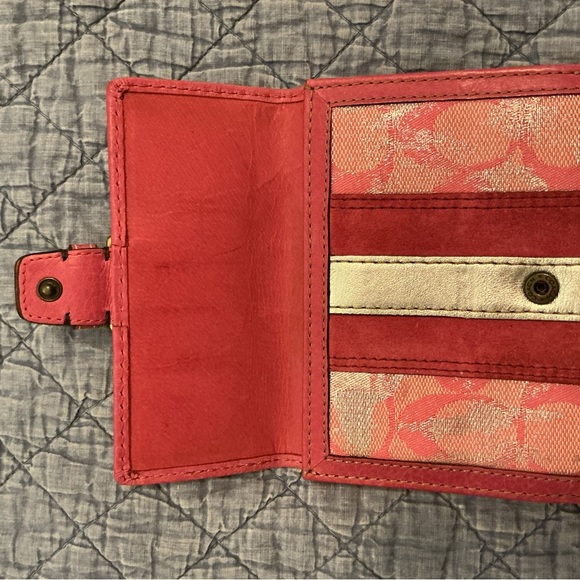 COACH 2005 Rare Vintage Pink & Silver Tie Dye Metallic Tote & Wallet Set Y2K - Picture 10 of 16